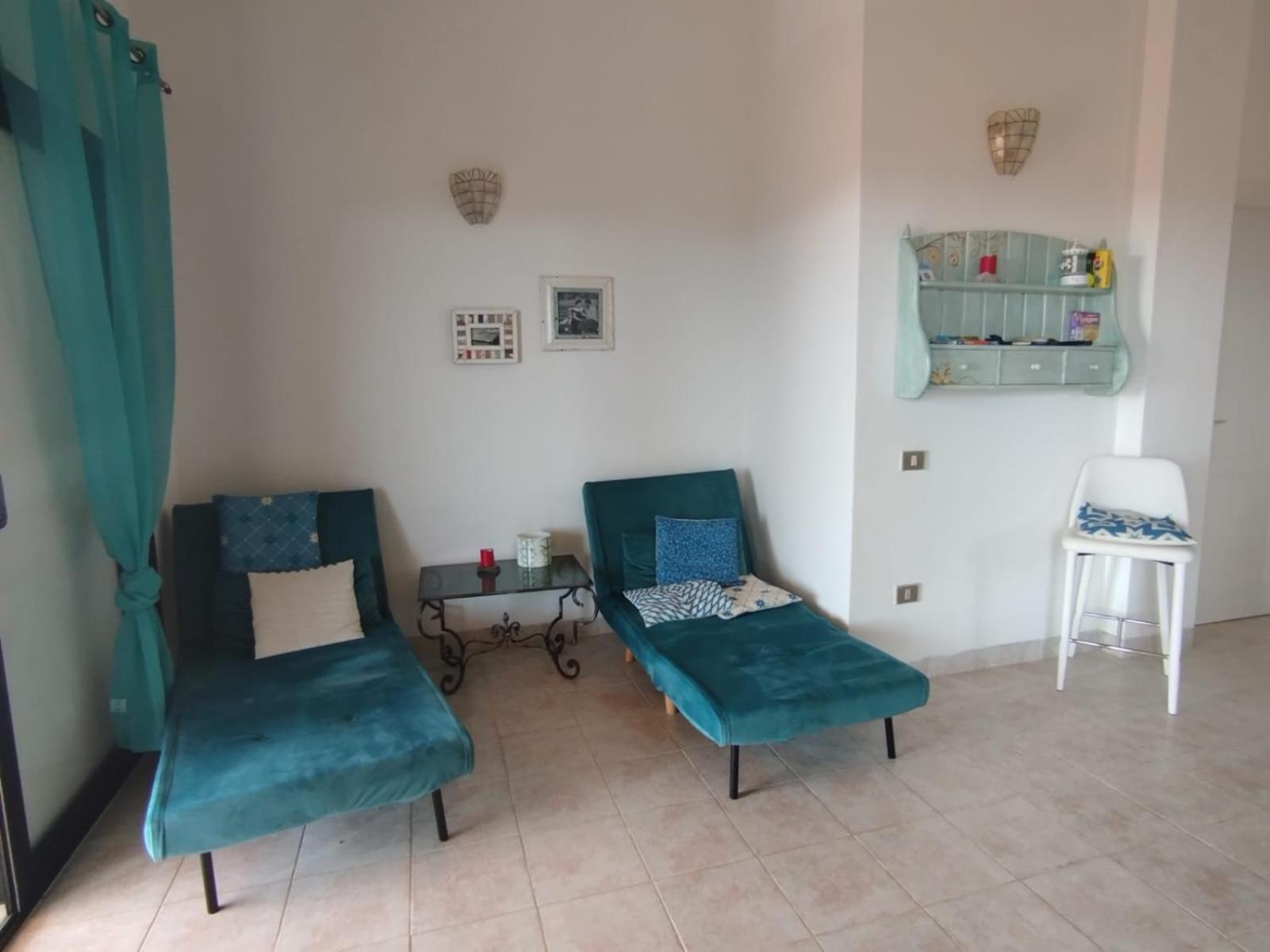 Villa Vista Mare Cala Ginepro Punta Molara Eksteriør billede