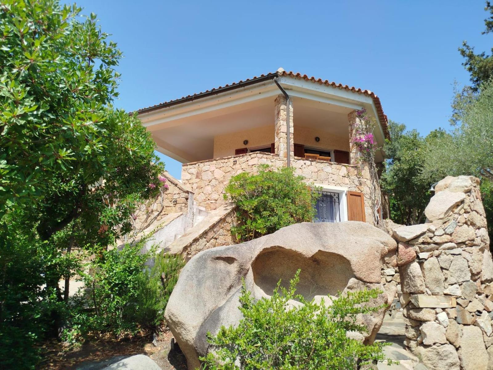 Villa Vista Mare Cala Ginepro Punta Molara Eksteriør billede