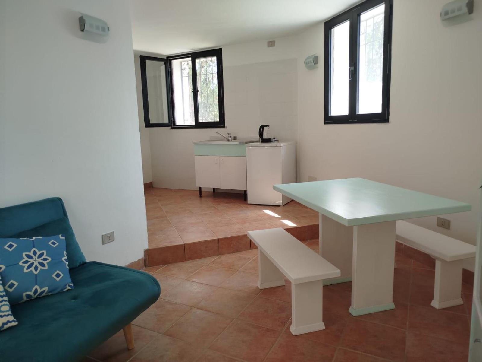 Villa Vista Mare Cala Ginepro Punta Molara Eksteriør billede